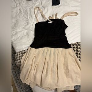 Vestique Black and Cream Mini Dress